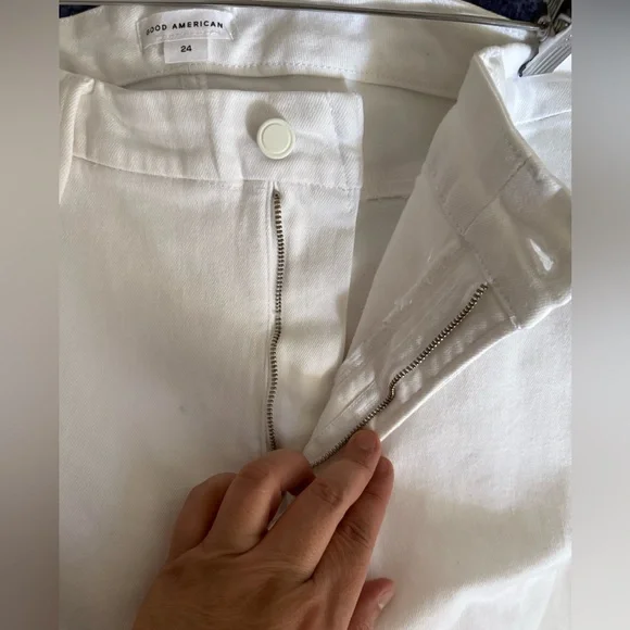 Good American Curve White Straight Jeans . Size 24 - Picture 8 of 12